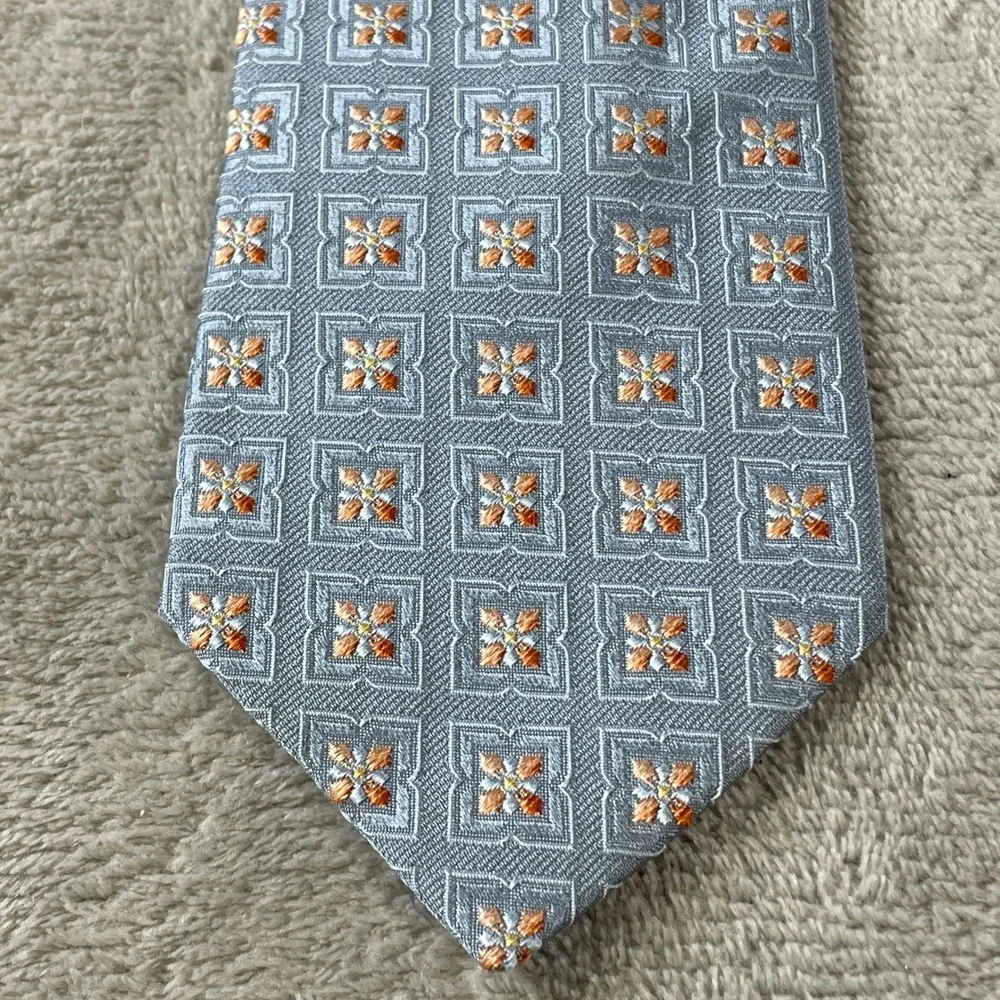 Ermenegildo Zegna Silk Tie Men Blue Gray Geometric Medallion Office Career 3.50